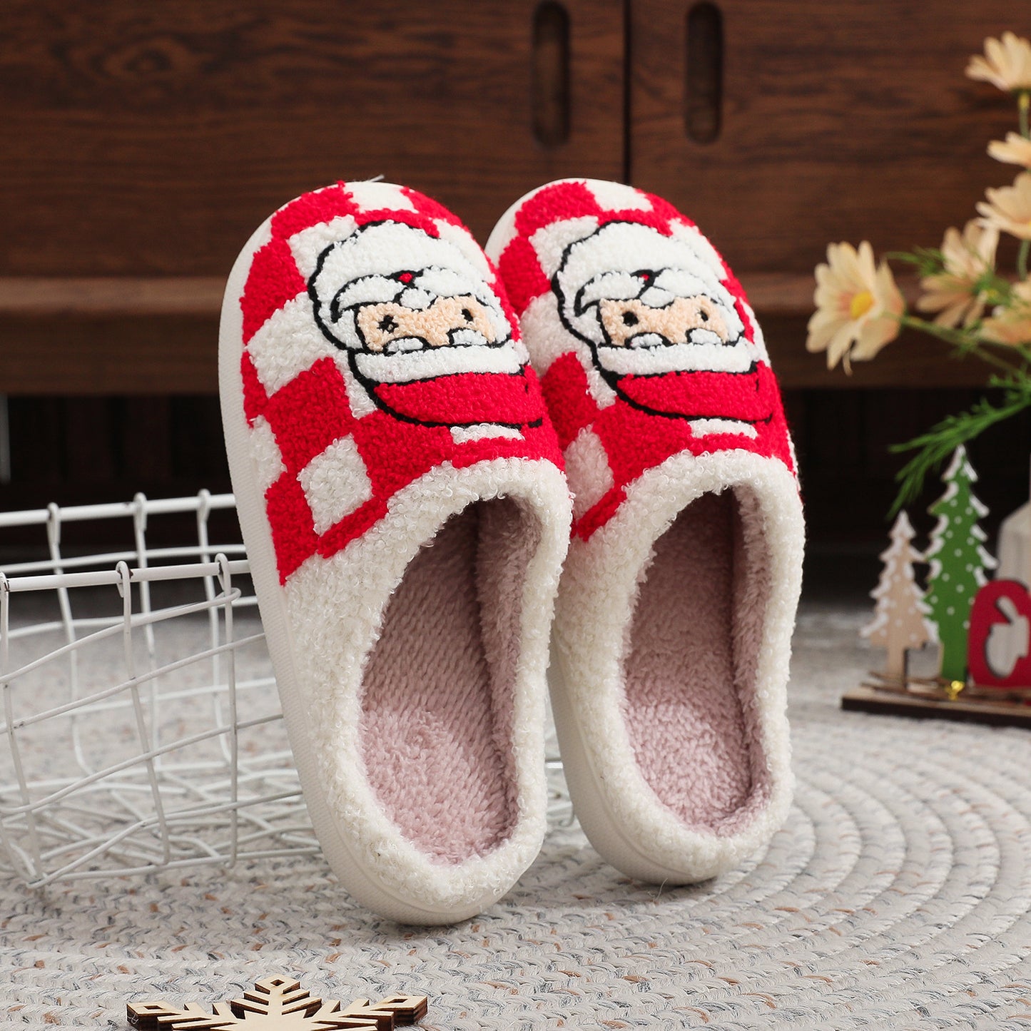 Christmas Plaid Santa Claus Winter Indoor Non-slip Floor Fuzzy Slippers