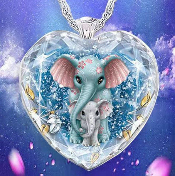 Fashion Crystal Pendant Elephant Necklace