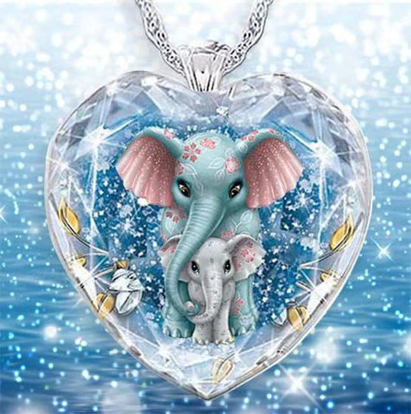 Fashion Crystal Pendant Elephant Necklace