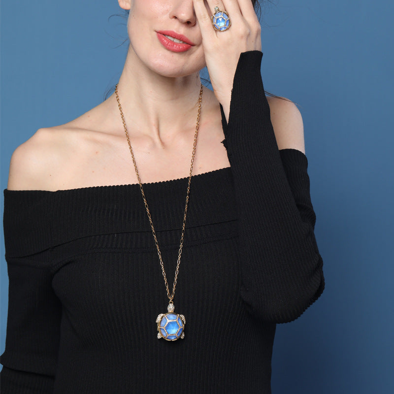 Personalized Diamond-Studded Resin Three-Dimensional Turtle Openable Sweater Chain Female Jewelry