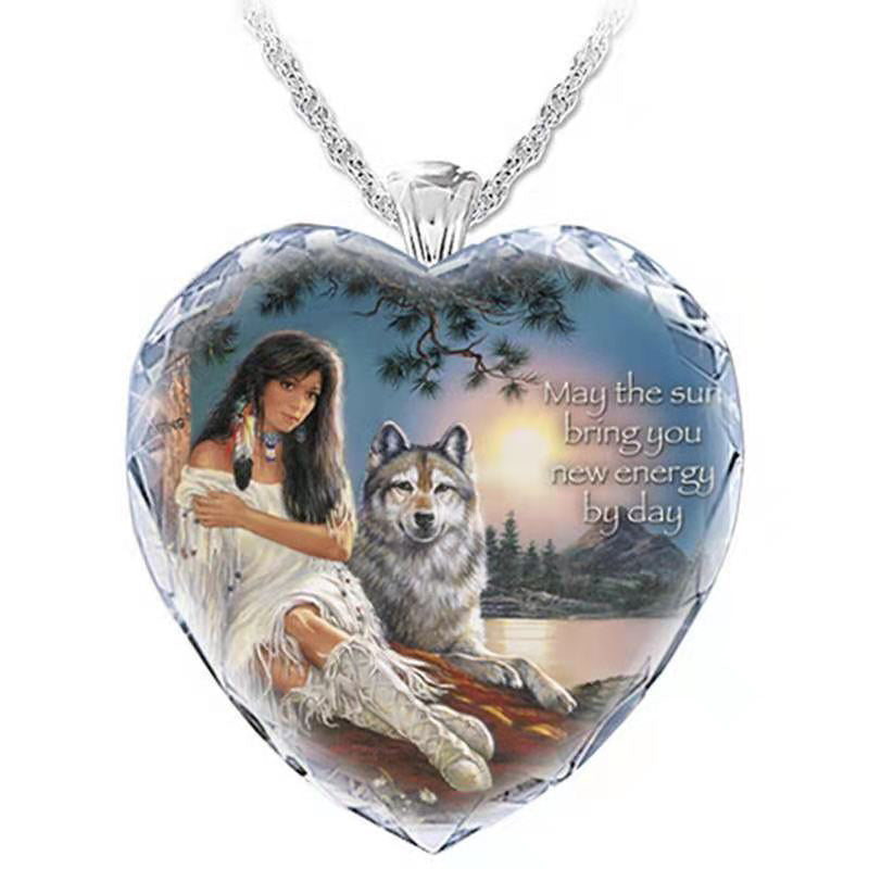 Heart-shaped Crystal Girl Gray Wolf Pendant Necklace