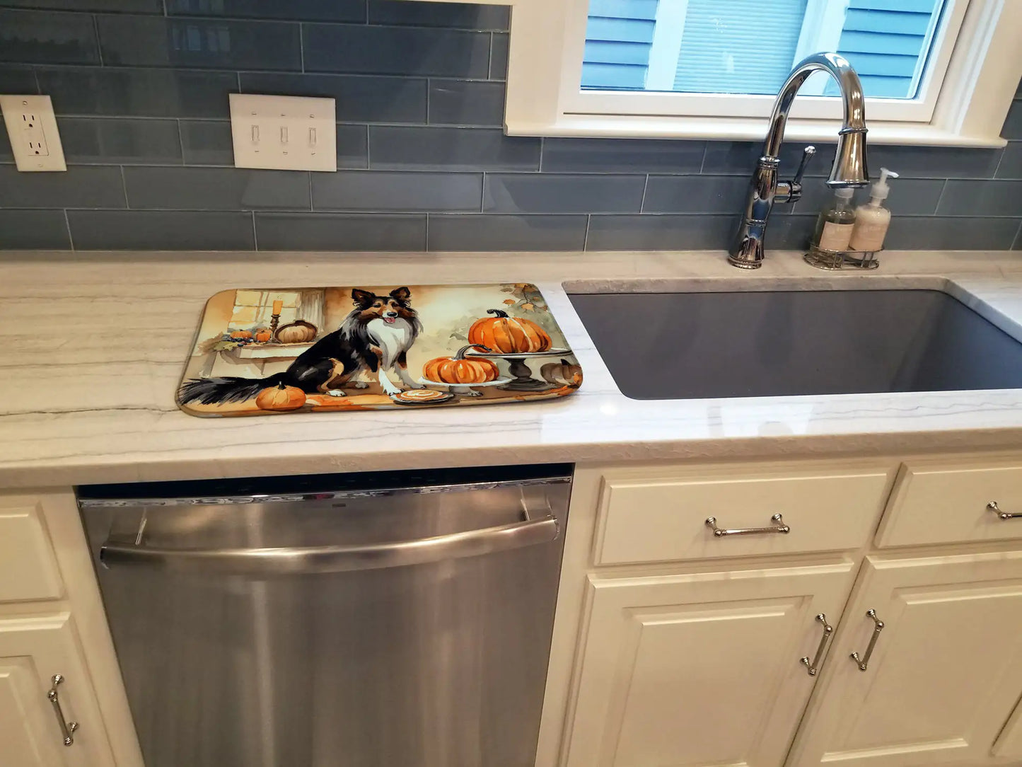 Collie Fall Kitchen Pumpkins Dish Drying Mat