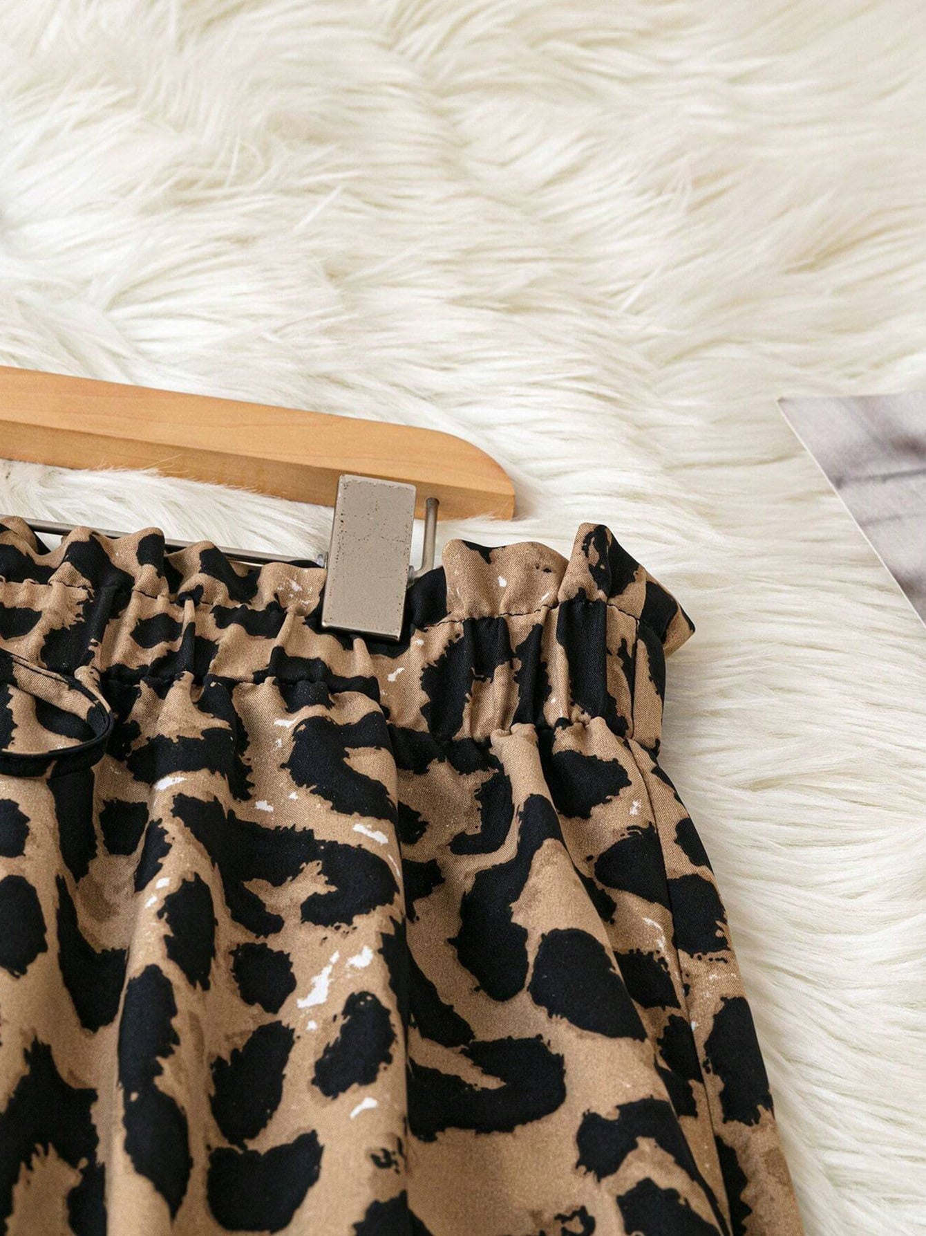 Women's Leopard Print Wide-Leg Pants - Summer Casual Vacation Style Elastic Waist Long Trousers