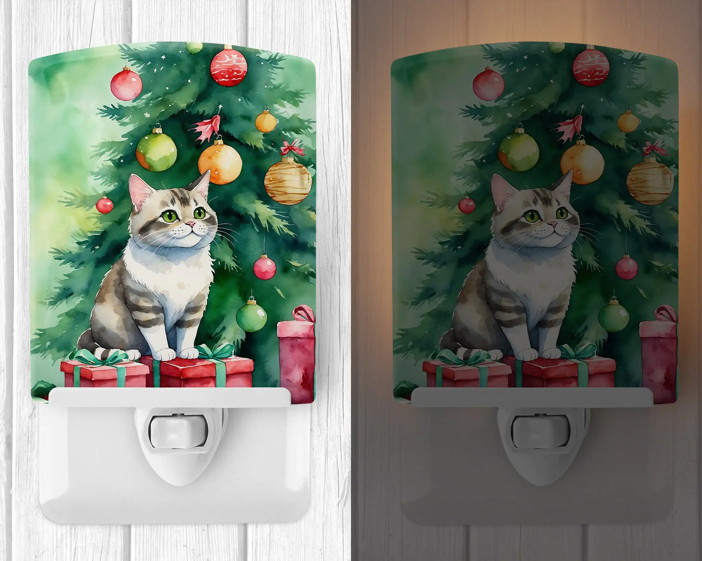 Li Hua Cat By the Christmas Tree Ceramic Night Light