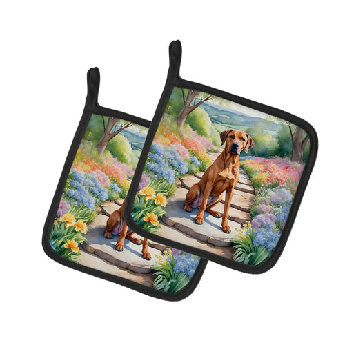 Rhodesian Ridgeback Spring Path Pair of Pot Holders