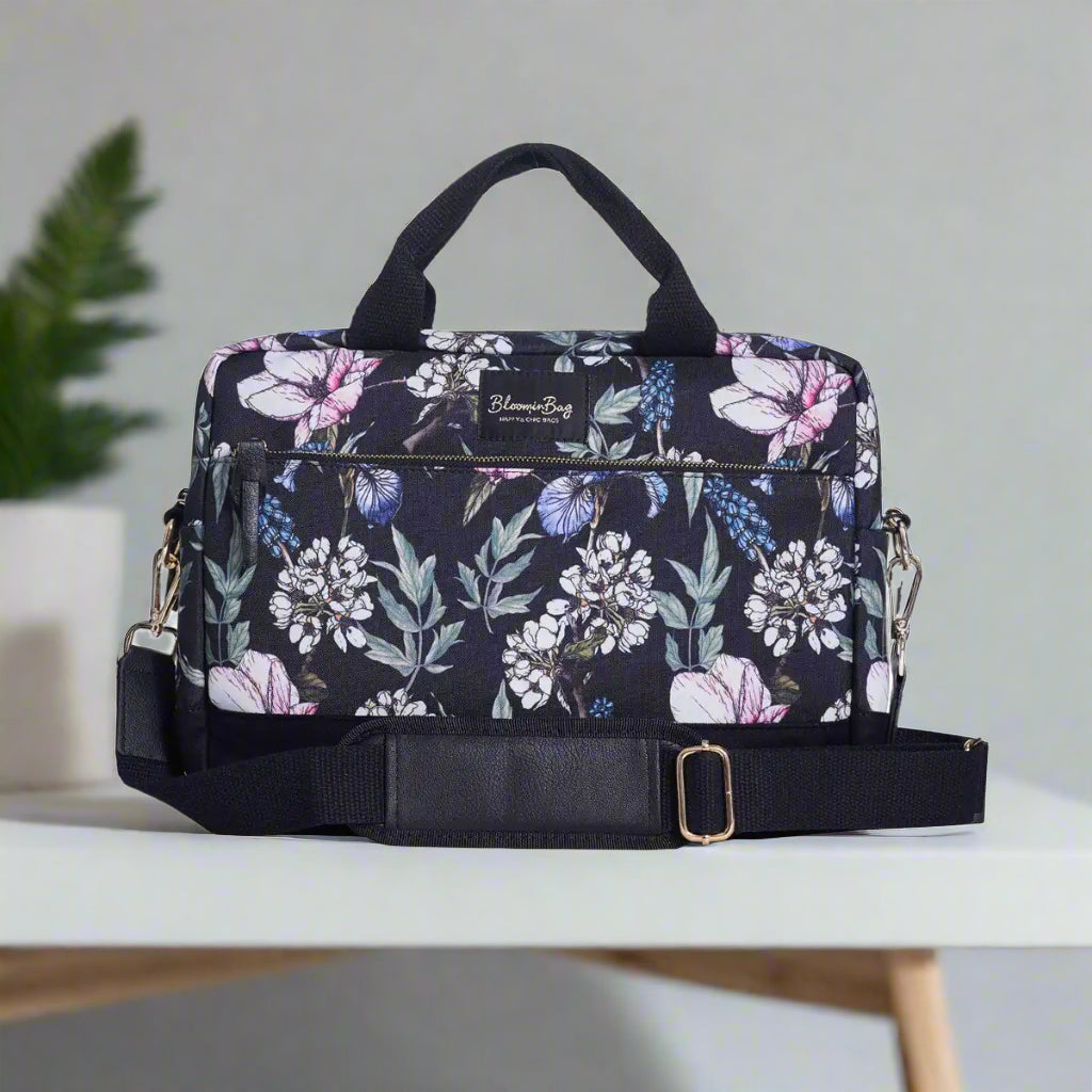 Black Cherries 13-14 inch Notebook / Macbook Pack