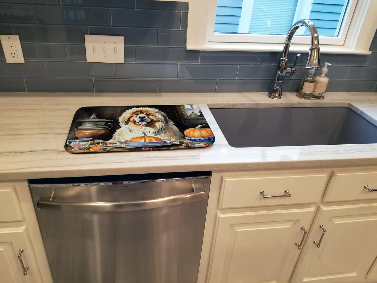 Tibetan Mastiff Fall Kitchen Pumpkins Dish Drying Mat