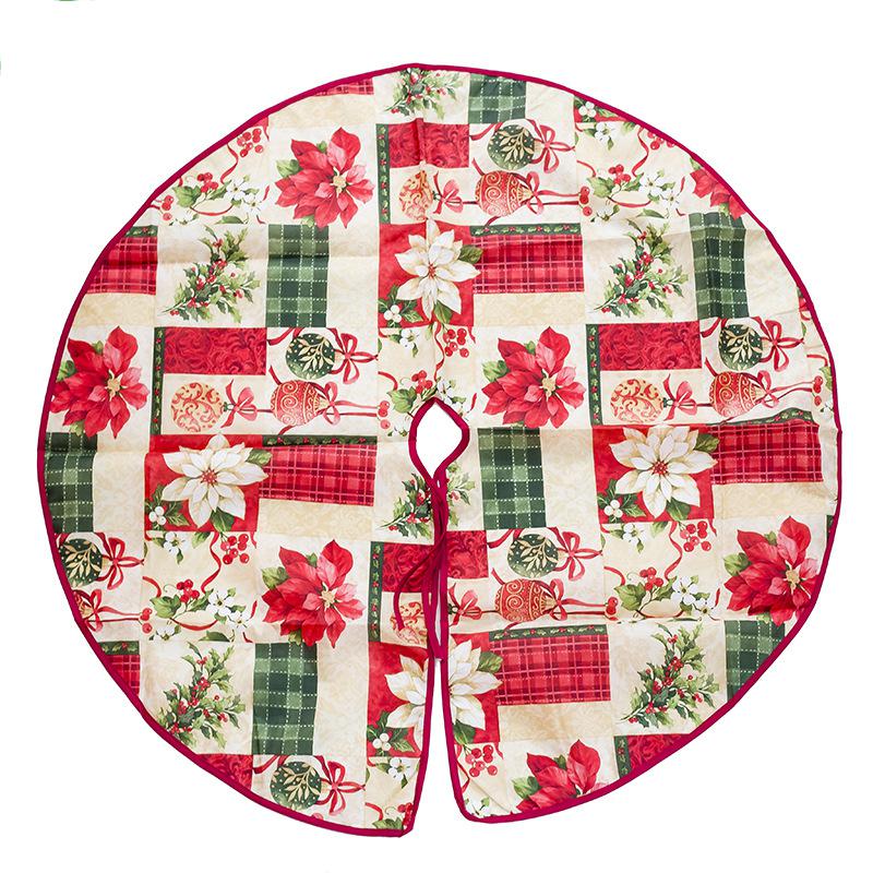 Christmas tree skirt decorations, gifts, scene matching