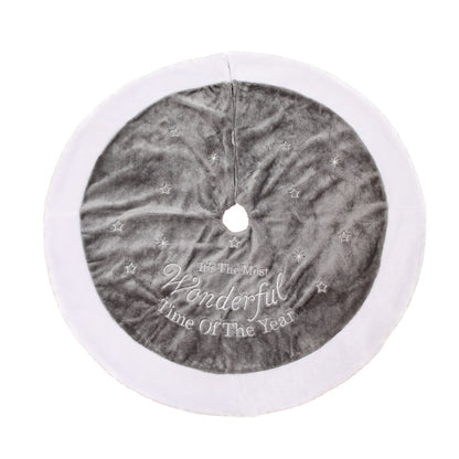 Christmas tree skirt decorations, gifts, scene matching