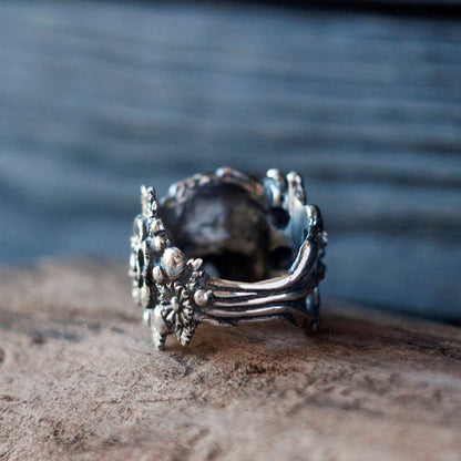 Flower Ghost Head Skull Ring