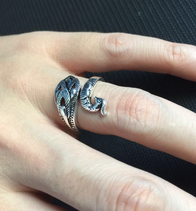 DIY  Knitting Loop Crochet Tool Sewing Peacock Fish Ring Finger, Thimble Yarn Adjustable Opened Fingering Tools