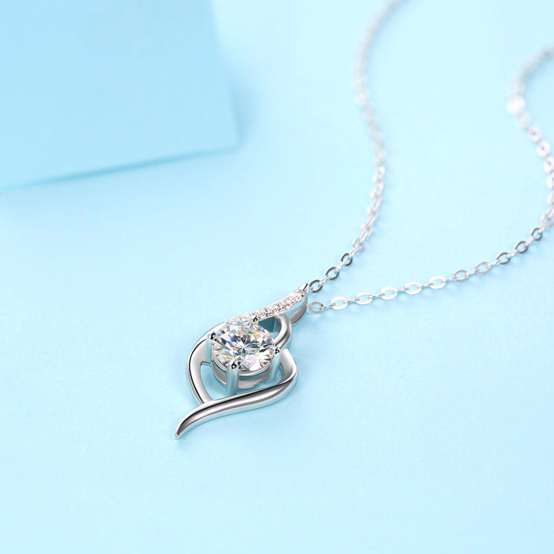 A Beautiful City Luxury Fashion Diamond Pendant Necklace Set With Mosan Diamond Silver Ornaments