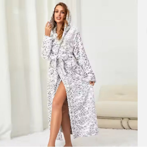 Plush Oversize Winter Soft Warm Long Flannel Bathrobe With Hooded Women Thick Night Fleece