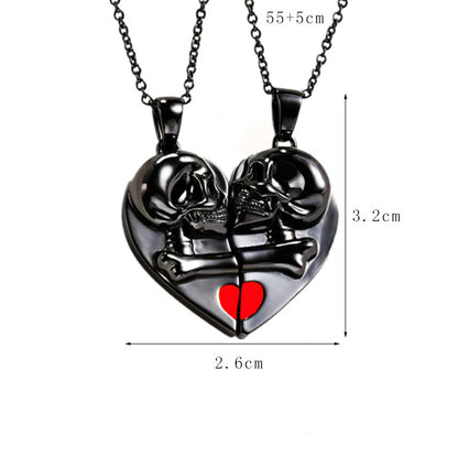 Punk Retro Skull Pendant Halloween Heart-shaped Magnetic Stitching Love Skull Couple Necklace
