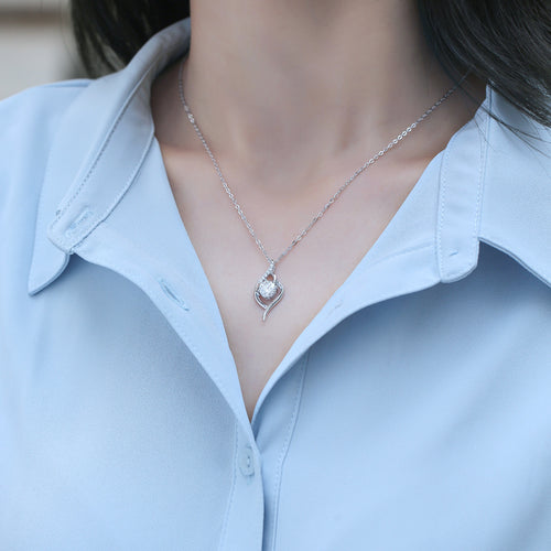A Beautiful City Luxury Fashion Diamond Pendant Necklace Set With Mosan Diamond Silver Ornaments
