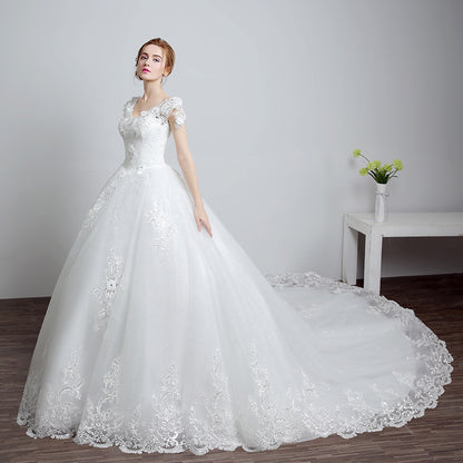 Bride fashion, Princess trailing wedding dress,  new lace strap wedding dress