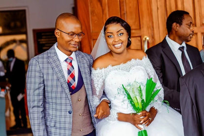 Wedding, Bridal Lace Large Tail