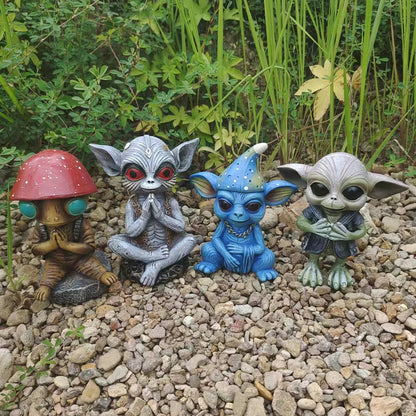 Halloween Alien Statue Garden Decoration