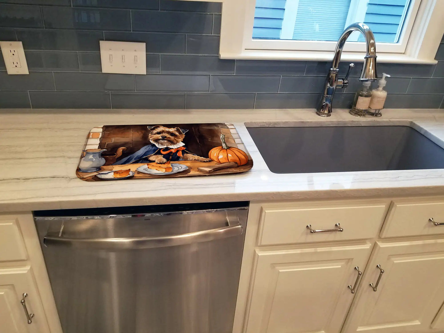 Border Terrier Fall Kitchen Pumpkins Dish Drying Mat