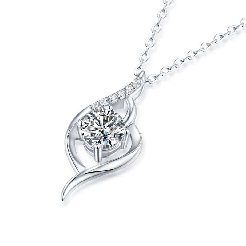 A Beautiful City Luxury Fashion Diamond Pendant Necklace Set With Mosan Diamond Silver Ornaments