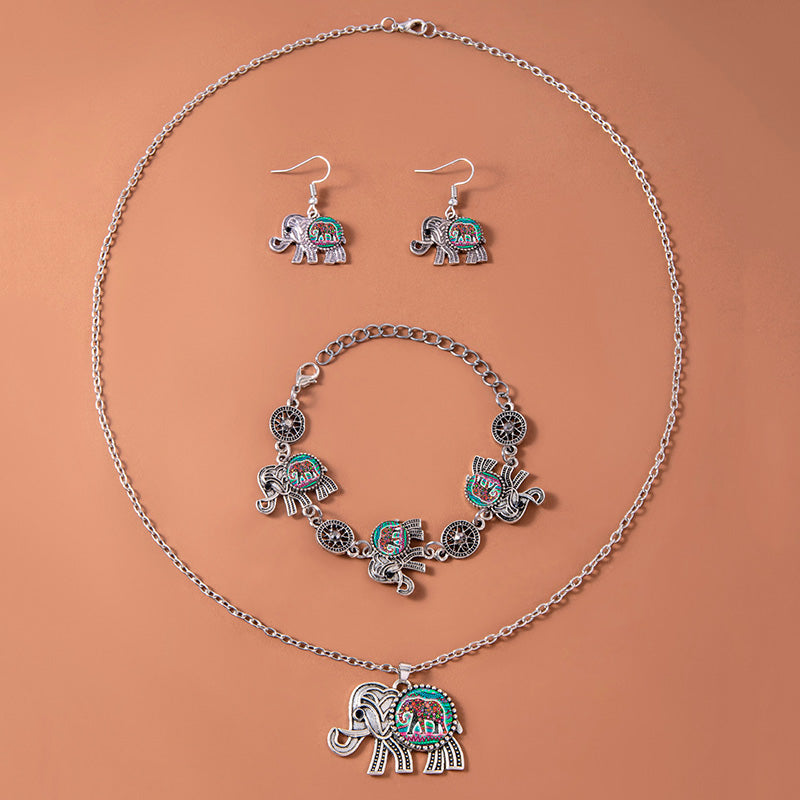 Vintage Silver Elephant Jewelry Set For Women