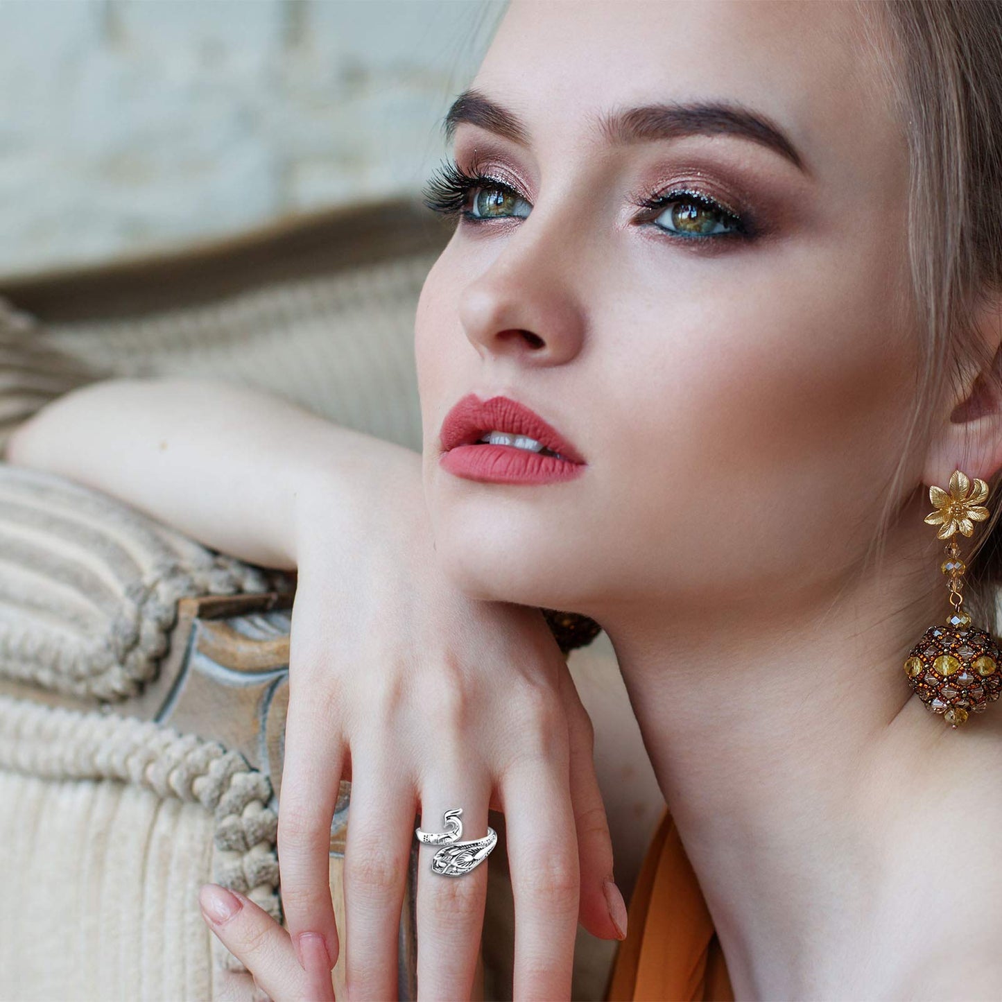 DIY  Knitting Loop Crochet Tool Sewing Peacock Fish Ring Finger, Thimble Yarn Adjustable Opened Fingering Tools