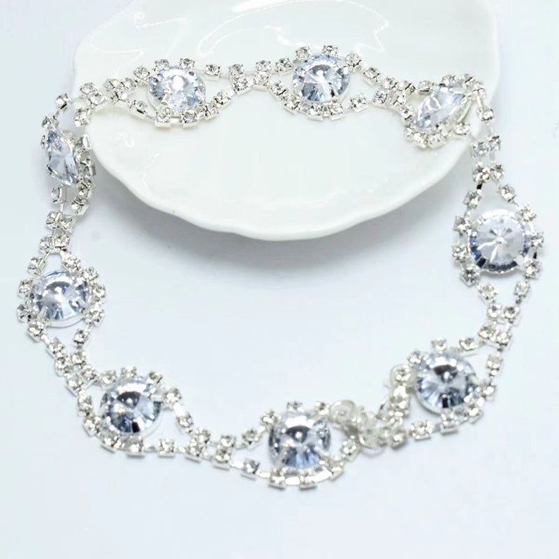 Light Luxury Niche Design, High-end Feel, Super Sparkling Rhinestone Necklace