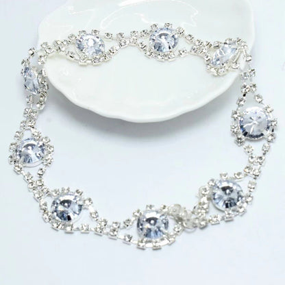 Light Luxury Niche Design, High-end Feel, Super Sparkling Rhinestone Necklace