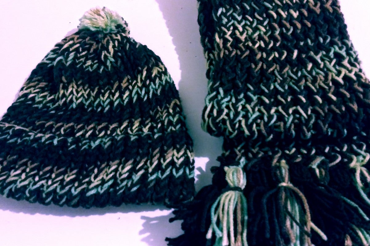 Handmade Beanie n Scarves Sets of Dark mix Greens