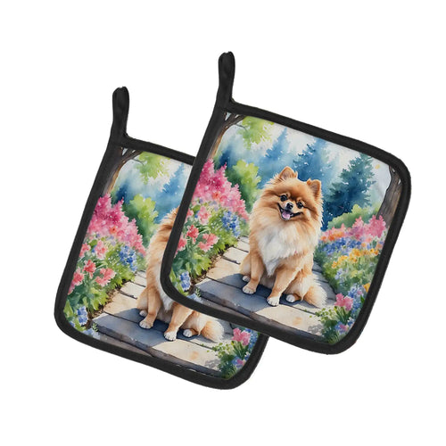 Pomeranian Spring Path Pair of Pot Holders