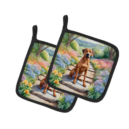 Rhodesian Ridgeback Spring Path Pair of Pot Holders