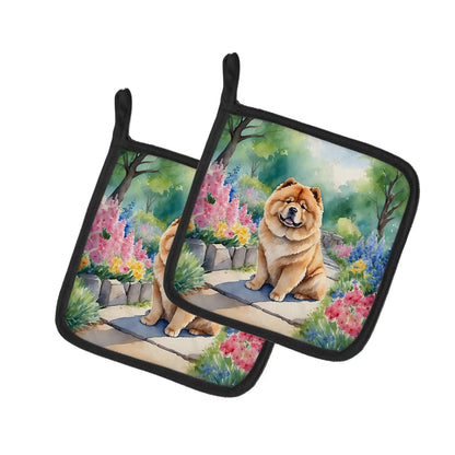 Chow Chow Spring Path Pair of Pot Holders